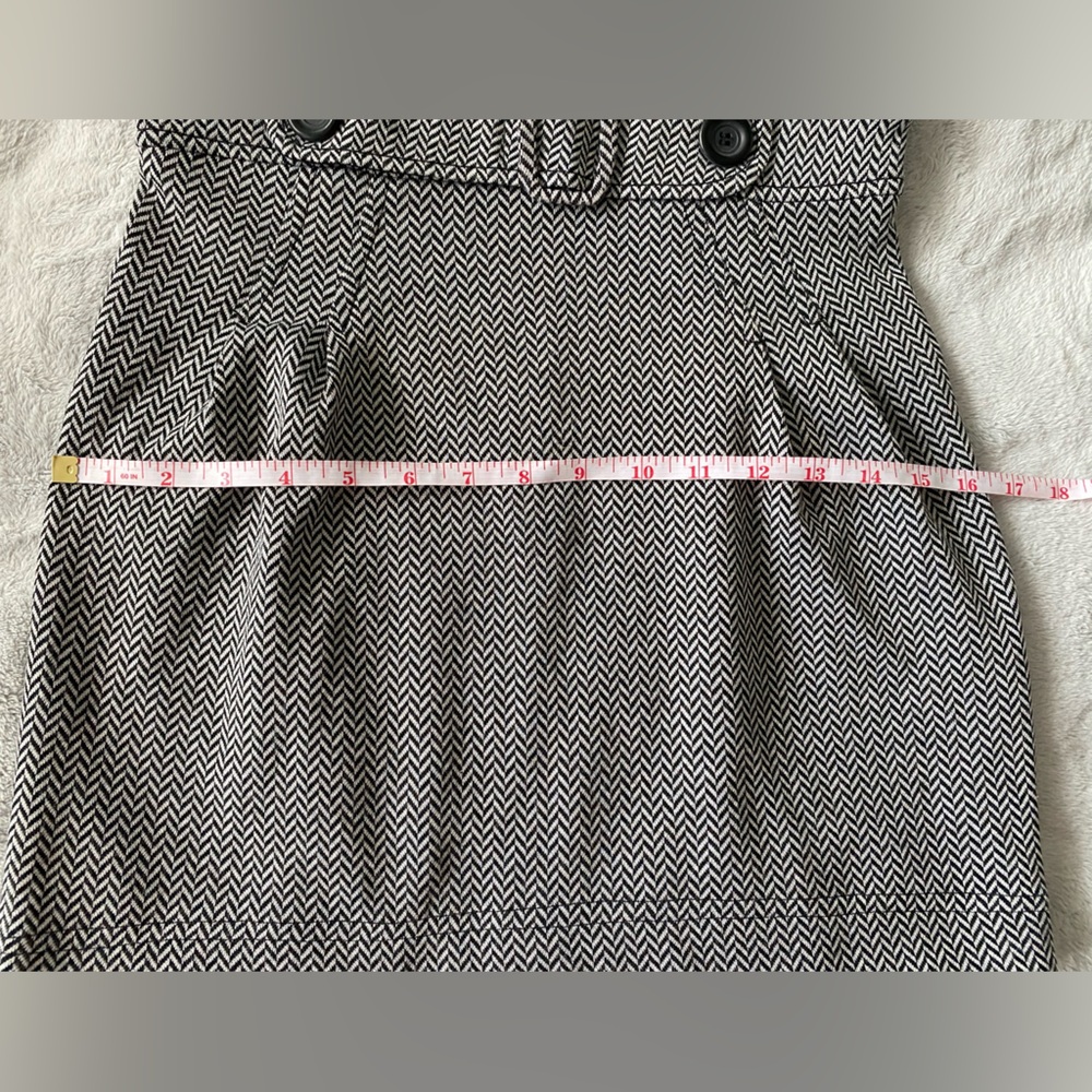 Mango Collection. Size Small. Chevron pattern. - Picture 5 of 8